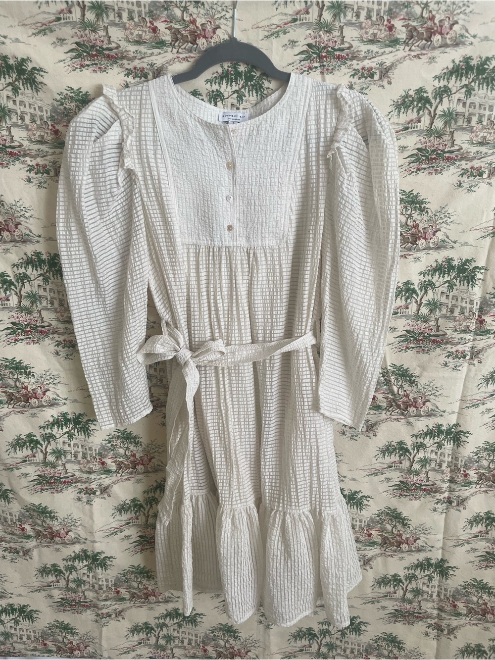 Current Air Boutique cream ruffle dress. Small.